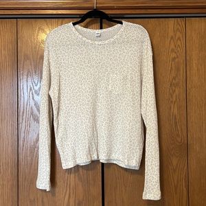 Old Navy leopard print long sleeve Tee. Size L. Never worn, but not tags.